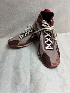 Salomon woman’s Trail Shoes - Burgundy and Beige